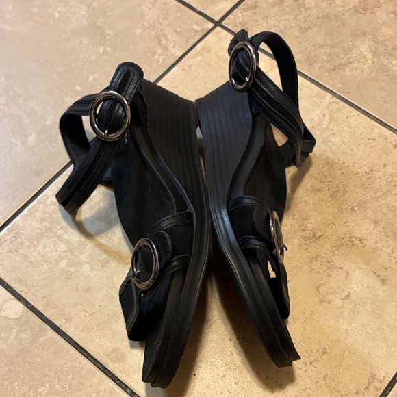 SAS Seight Black Wedge Sandals Size 10M - Picture 6 of 9